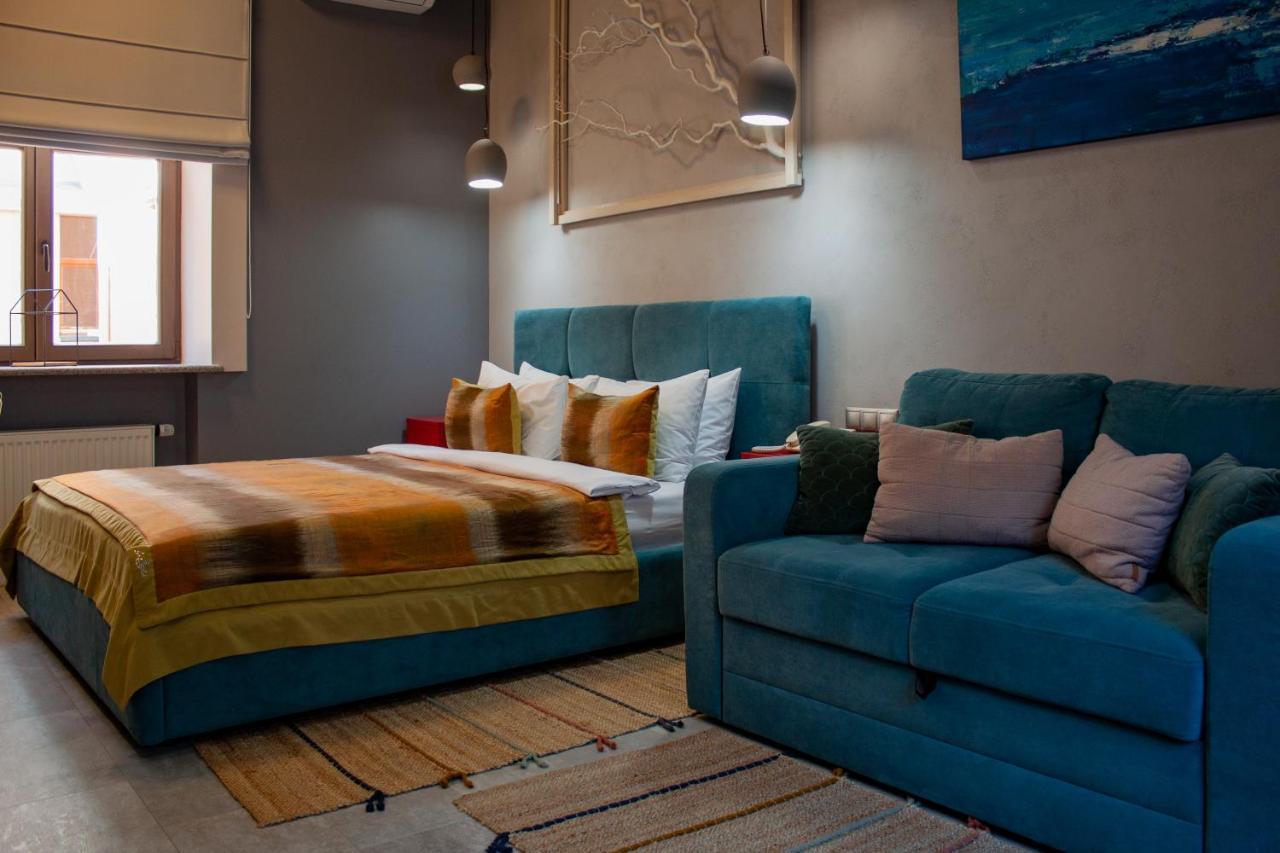 Manna Boutique Hotel (Adults Only) Kiev Exteriör bild