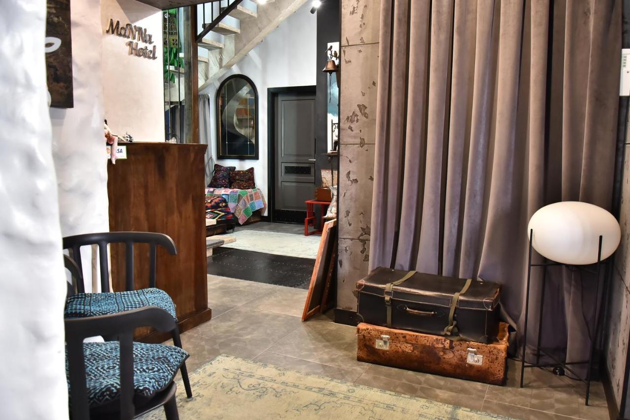 Manna Boutique Hotel (Adults Only) Kiev Exteriör bild